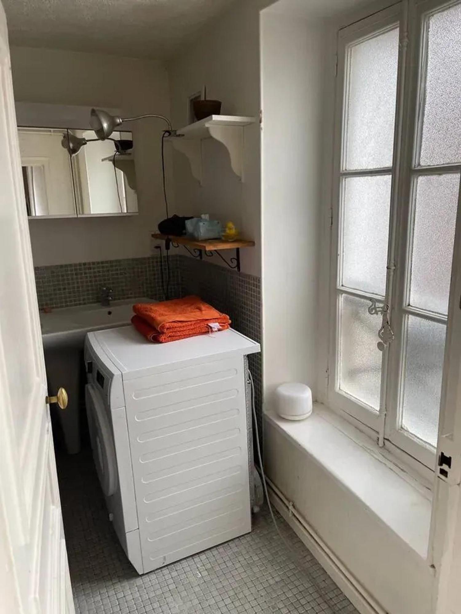 Moderne Proche De Notre Dame De 93 M² + Jardin * Paris