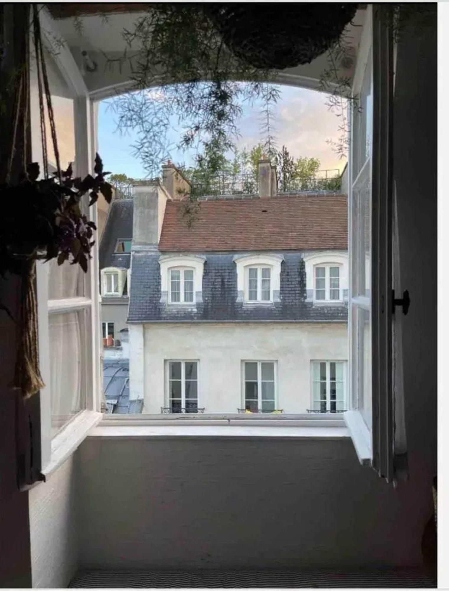 Moderne Proche De Notre Dame De 93 M² + Jardin * Paris